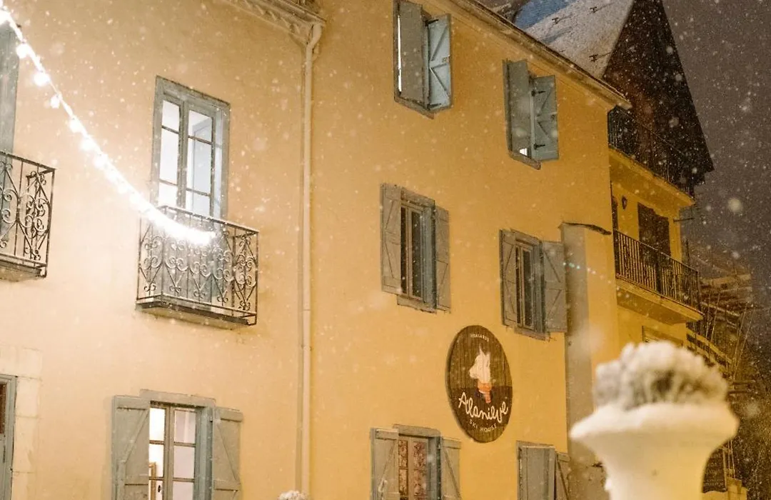 Hostel Baqueira - Refugi Rosta - Alanieve-1